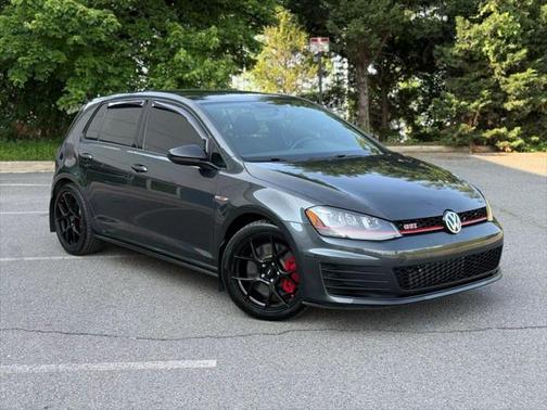 2017 Volkswagen Golf GTI 2.0T S 4-Door