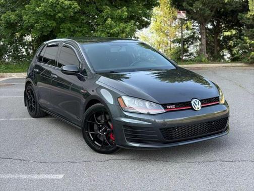 2017 Volkswagen Golf GTI 2.0T S 4-Door