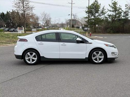 2013 Chevrolet Volt Base