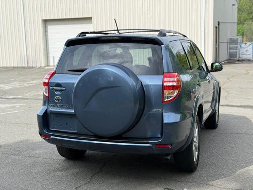 Pacific Blue Metallic 2009 Toyota RAV4 Limited