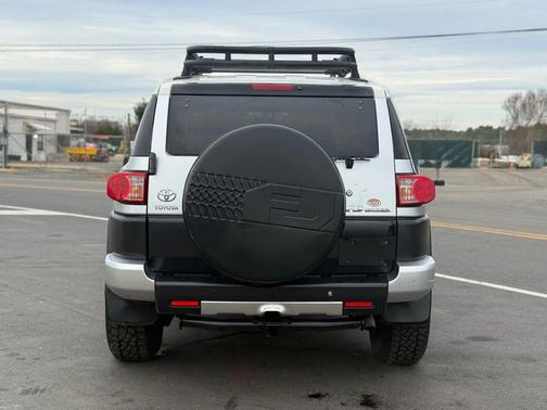 2007 Toyota FJ Cruiser Base