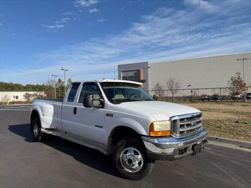 2001 Ford F-350 XLT SuperCab