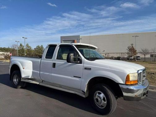 2001 Ford F-350 XLT SuperCab