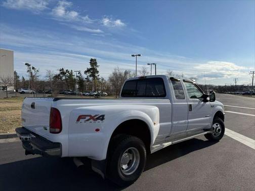 2001 Ford F-350 XLT SuperCab