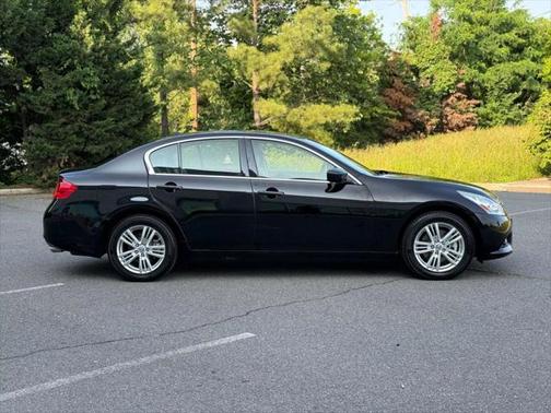 2012 INFINITI G37x Base