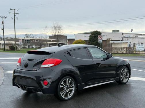 2016 Hyundai Veloster Turbo