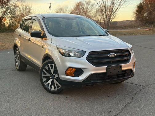 2019 Ford Escape S