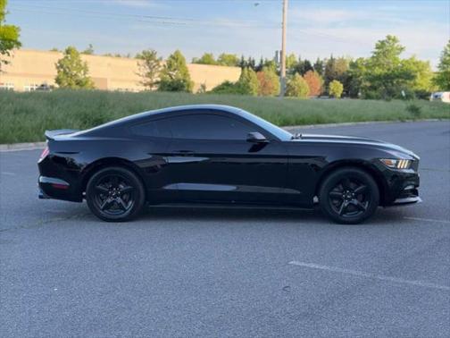 2017 Ford Mustang V6