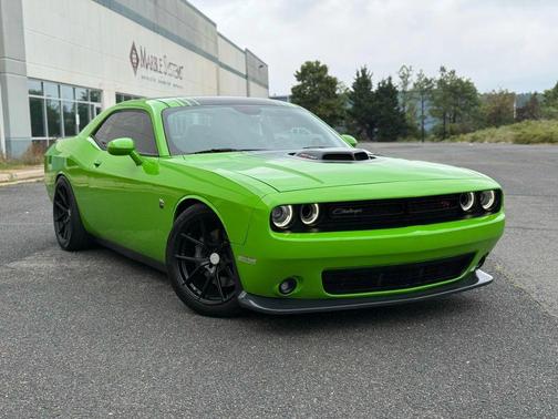 2017 Dodge Challenger R/T Scat Pack