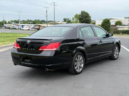 2006 Toyota Avalon XL