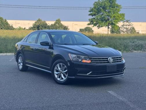 2016 Volkswagen Passat 1.8T S