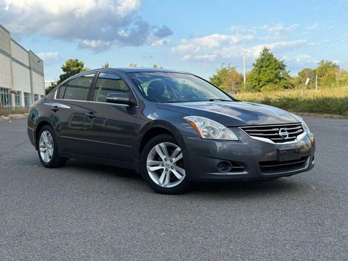 2012 Nissan Altima 3.5 SR
