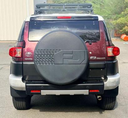 2007 Toyota FJ Cruiser Base