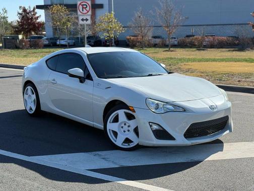 2016 Scion FR-S Base
