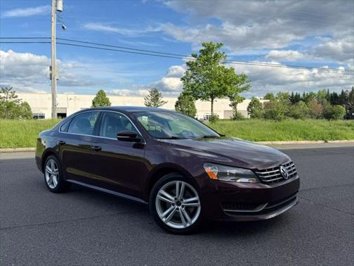 2014 Volkswagen Passat 2.0L TDI DSG SE w/Sunroof