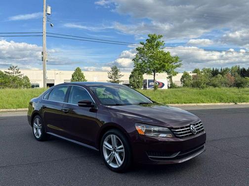 2014 Volkswagen Passat 2.0L TDI DSG SE w/Sunroof