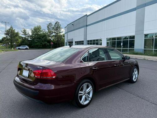 2014 Volkswagen Passat 2.0L TDI DSG SE w/Sunroof