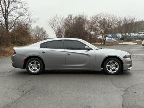 2015 Dodge Charger SE