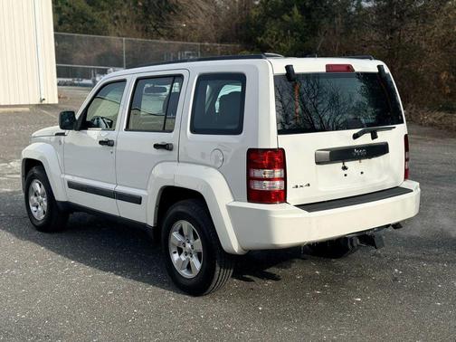 2010 Jeep Liberty Sport