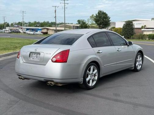 2005 Nissan Maxima SE
