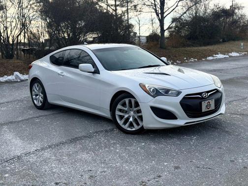2013 Hyundai Genesis Coupe 2.0T Premium