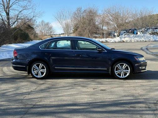 2014 Volkswagen Passat 2.0L TDI DSG SE w/Sunroof