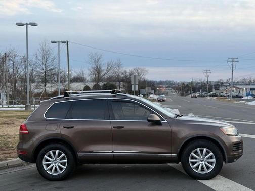 2012 Volkswagen Touareg TDI Sport