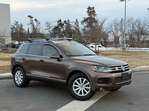 2012 Volkswagen Touareg TDI Sport