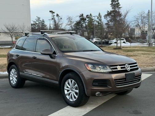 2012 Volkswagen Touareg TDI Sport