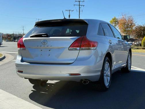 2011 Toyota Venza Base