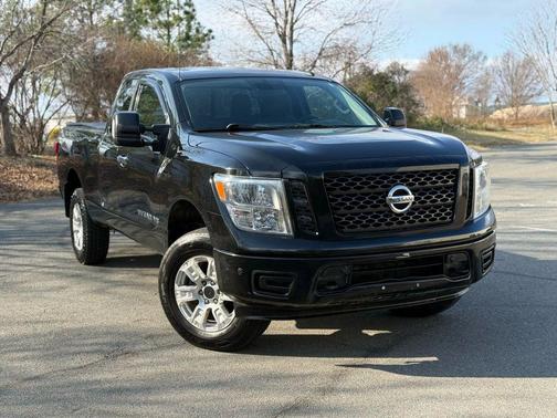 2019 Nissan Titan SV