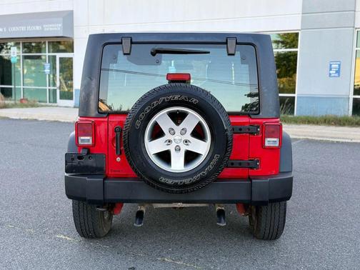 2016 Jeep Wrangler Unlimited Sport RHD