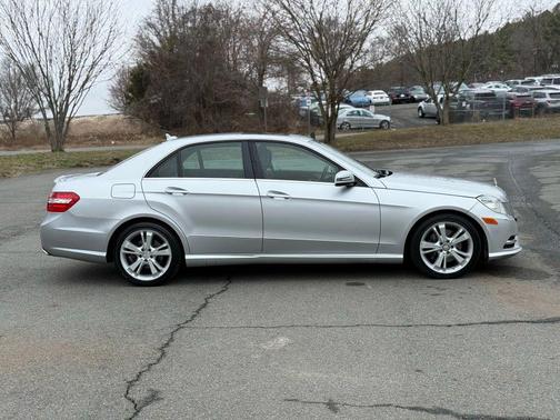 2013 Mercedes-Benz E-Class E 350 4MATIC Sedan 4D