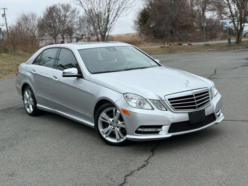2013 Mercedes-Benz E-Class E 350 4MATIC Sedan 4D