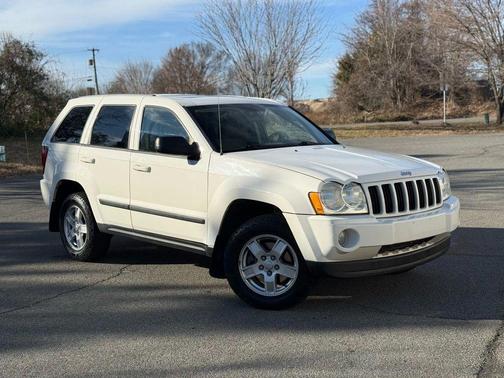 2007 Jeep Grand Cherokee Laredo