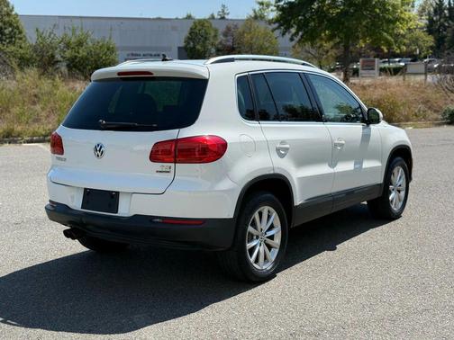 2017 Volkswagen Tiguan 2.0T Wolfsburg Edition