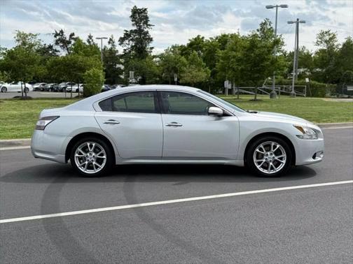 2014 Nissan Maxima SV