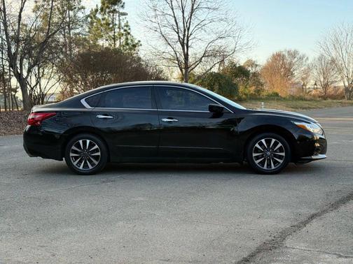 2016 Nissan Altima 2.5 SV