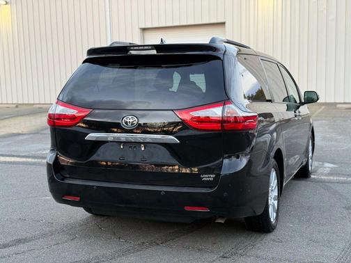 2015 Toyota Sienna Limited