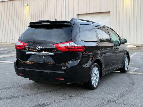 2015 Toyota Sienna Limited