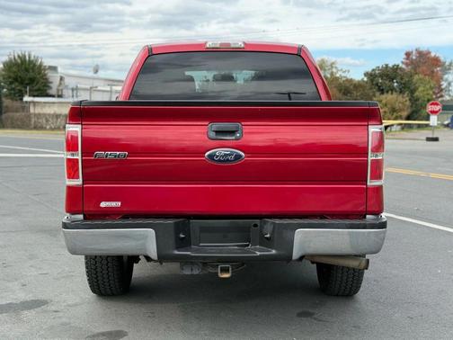 2010 Ford F-150 XLT SuperCrew
