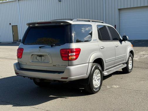 Silver Sky Metallic 2004 Toyota Sequoia Limited