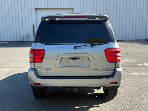 Silver Sky Metallic 2004 Toyota Sequoia Limited
