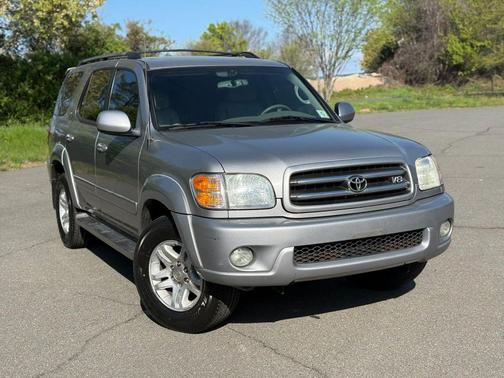 Silver Sky Metallic 2004 Toyota Sequoia Limited
