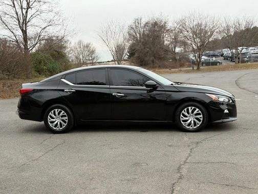 2021 Nissan Altima S FWD