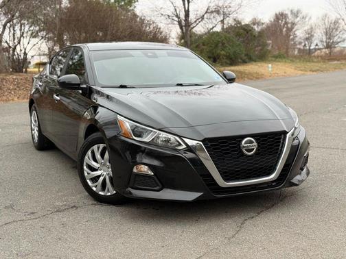 2021 Nissan Altima S FWD