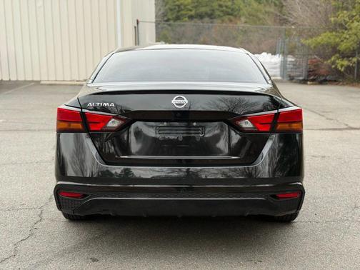 2021 Nissan Altima S FWD