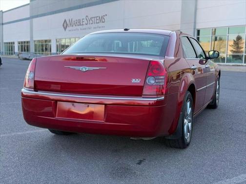 2010 Chrysler 300 Limited