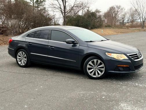 2010 Volkswagen CC Sport