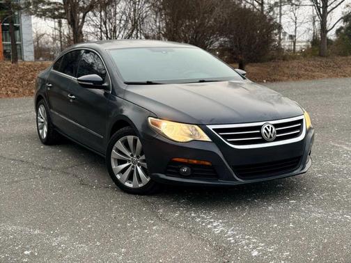 2010 Volkswagen CC Sport